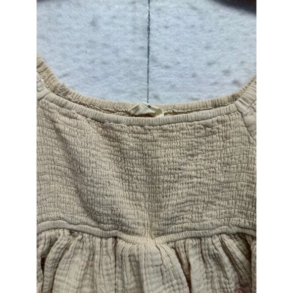 By Together Tan Smocked Crop Top Size S Embroidered Flowers Babydoll Boho - Picture 5 of 10